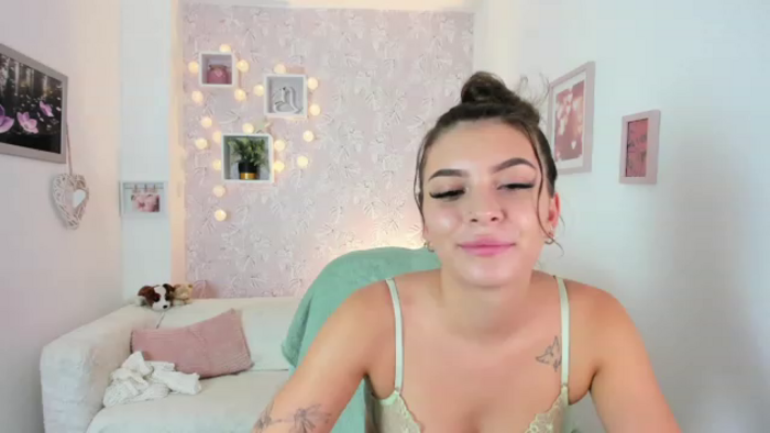 Lana_Grey18