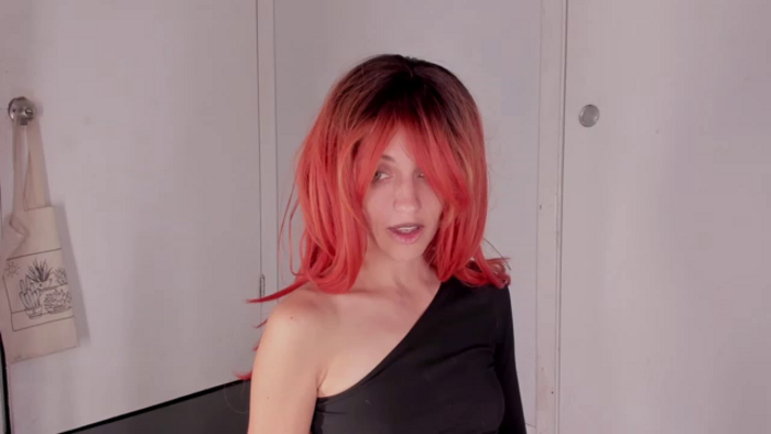 NaomiDee