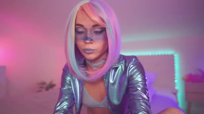 Sarah_Pink