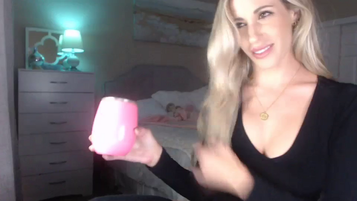 Queen_bambii