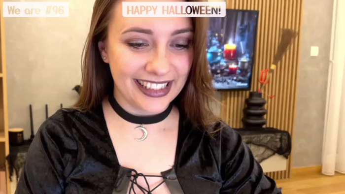QueenOfTease_
