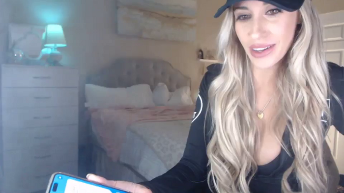 Queen_bambii