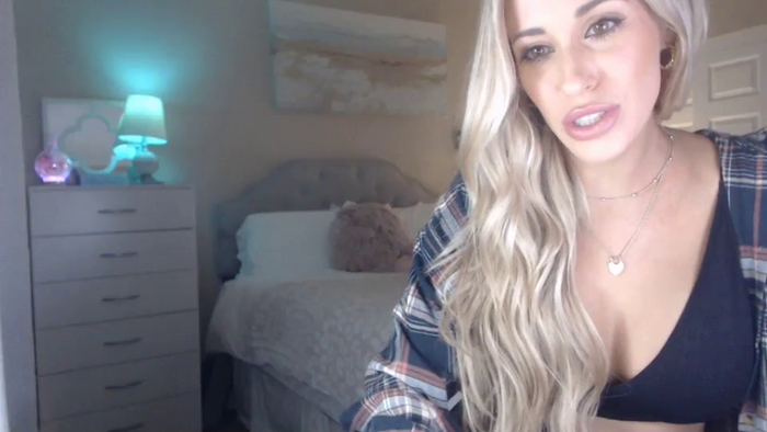 Queen_bambii