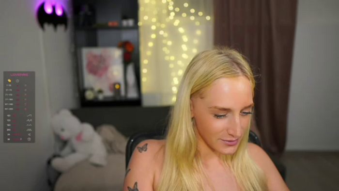 NicoletteShea