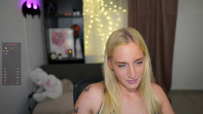 NicoletteShea