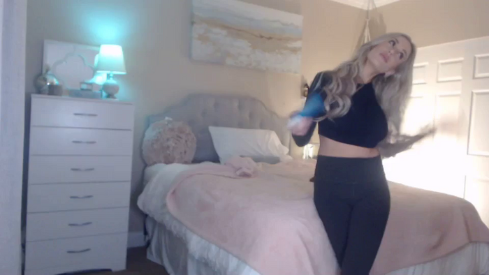 Queen_bambii