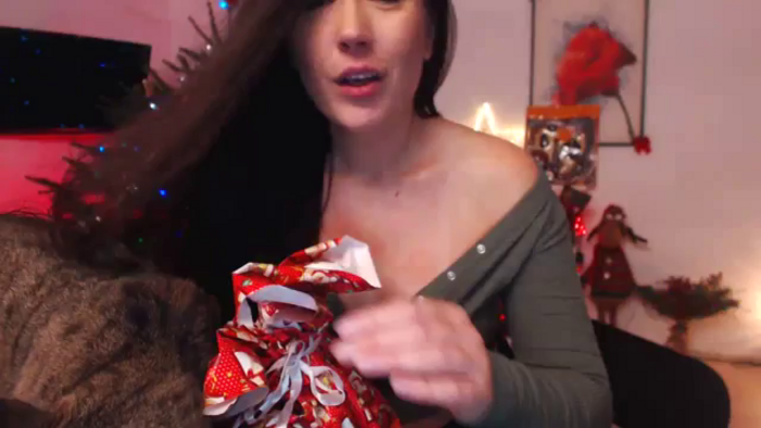 PoppyNaked