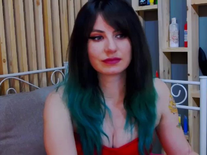 IamAzaleea