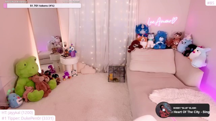 lea_amano