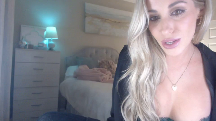 Queen_bambii