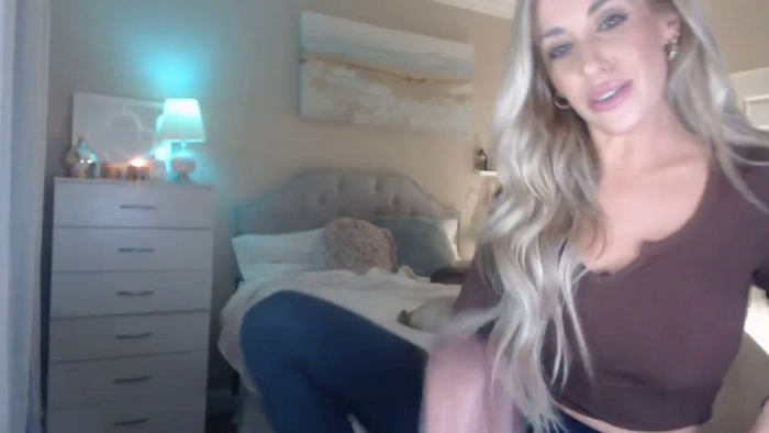 Queen_bambii