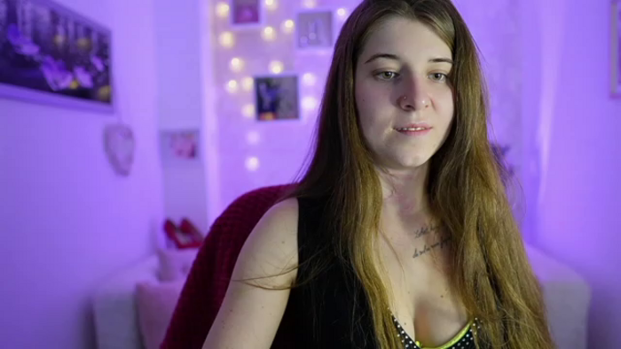 Haley_Reed18