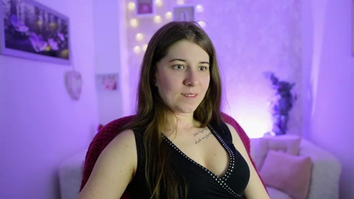 Haley_Reed18