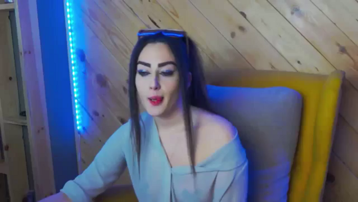 Iris_Brunette
