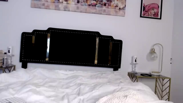 BustyRedHeadx