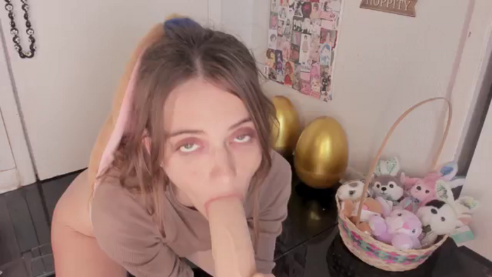 NaomiDee