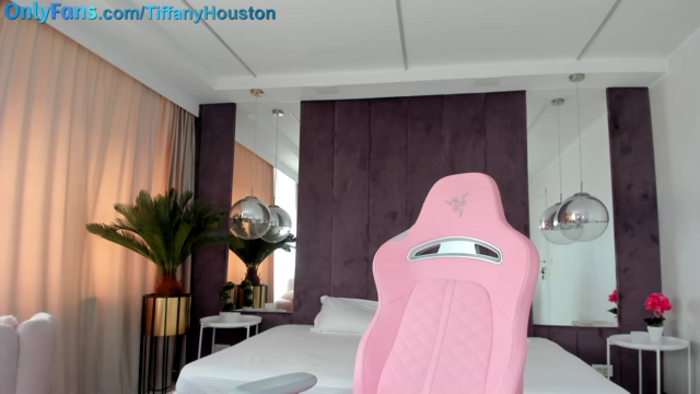 Tiffany_H