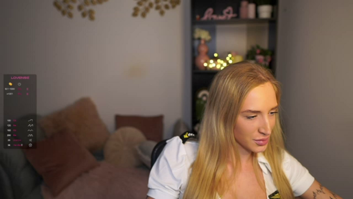 NicoletteShea
