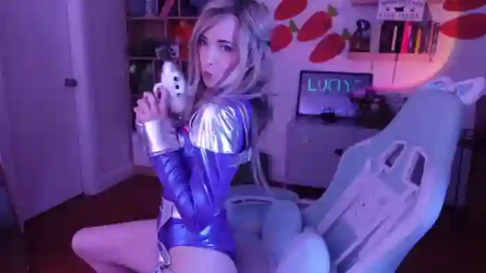 Lil_blueberry MFC Cam Show on Mar, 17 2024, at 00:50:13 UTC