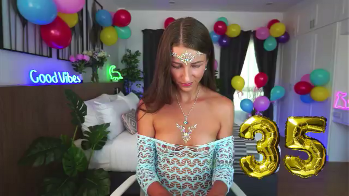 Anna_Shine89
