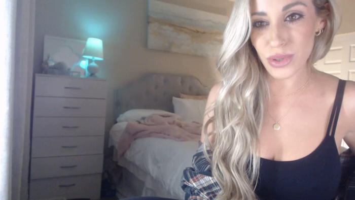 Queen_bambii