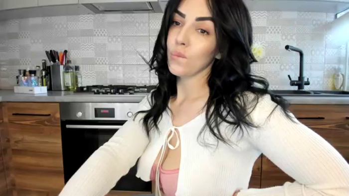 MissNelly_