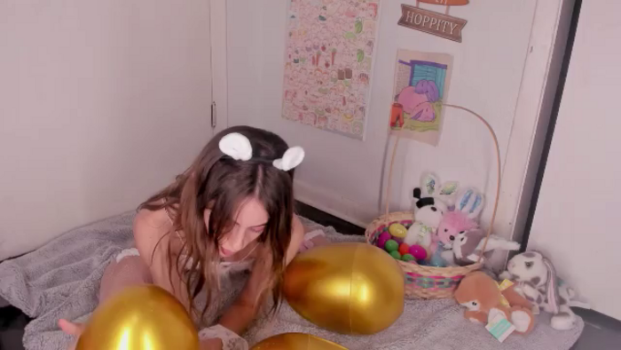 NaomiDee