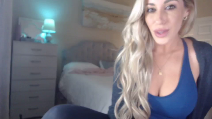 Queen_bambii
