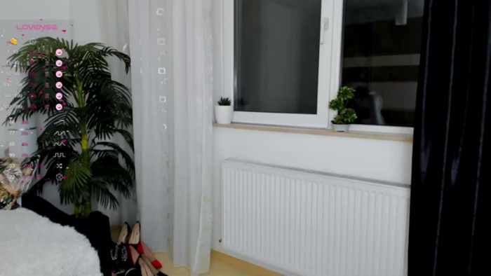 Queenevamaria