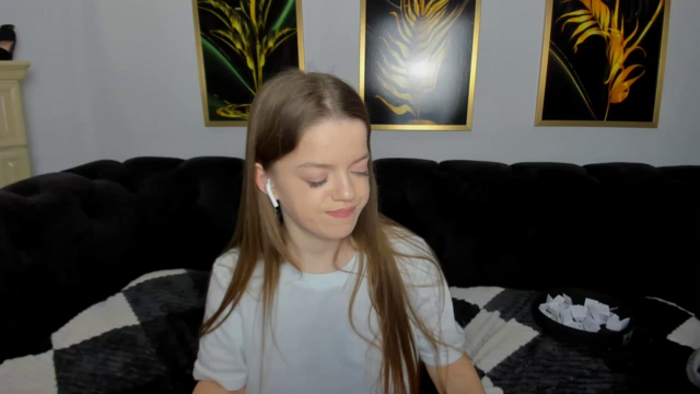 Eva_Ash
