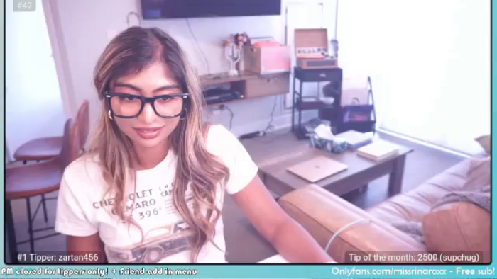 Missrinaroxx