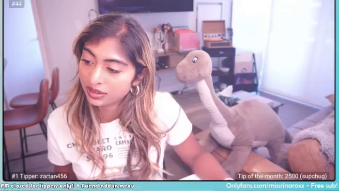 Missrinaroxx