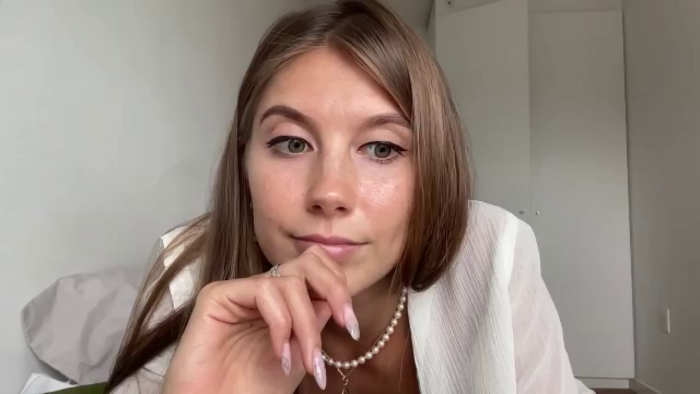 JasSurfGirl
