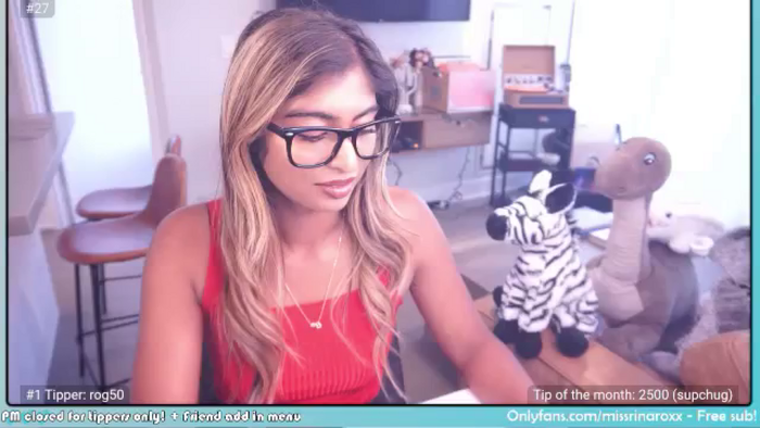 Missrinaroxx