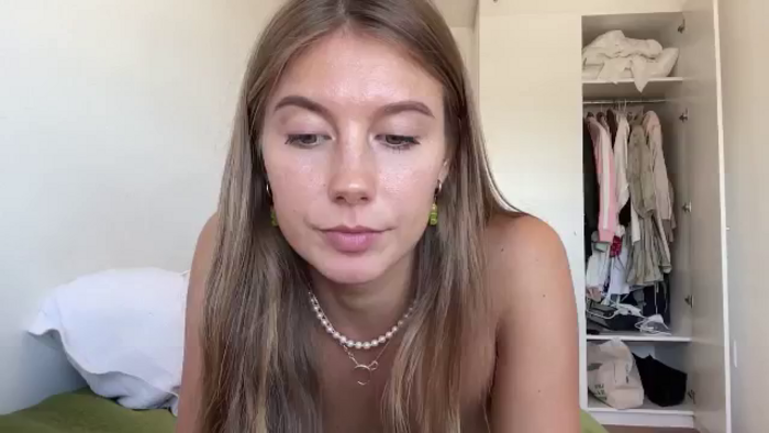 JasSurfGirl
