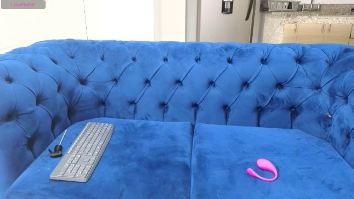 Mia_hott_