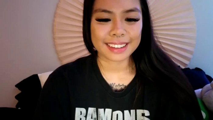 dolllface