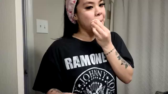 dolllface