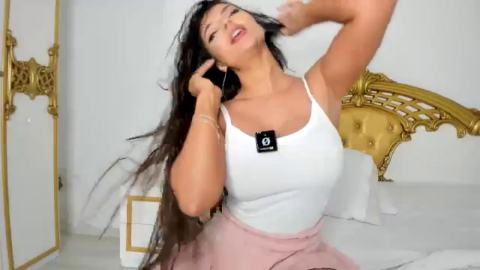 NycoleAniston