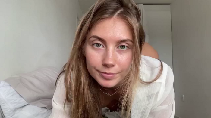 JasSurfGirl