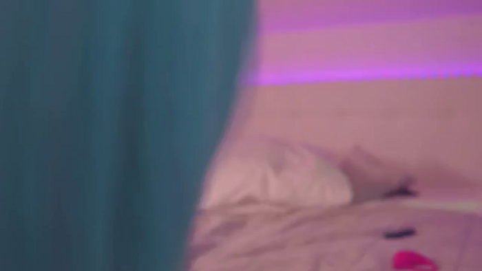 Sarah_Pink