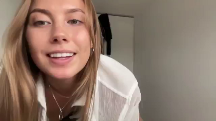 JasSurfGirl