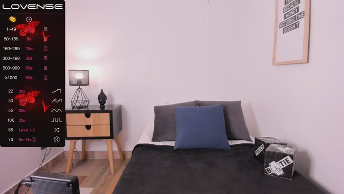 MiaFranklyn