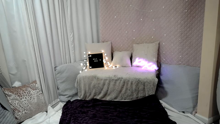 Mila_MaeXO