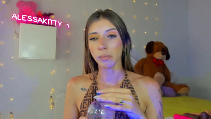Alessakitty1