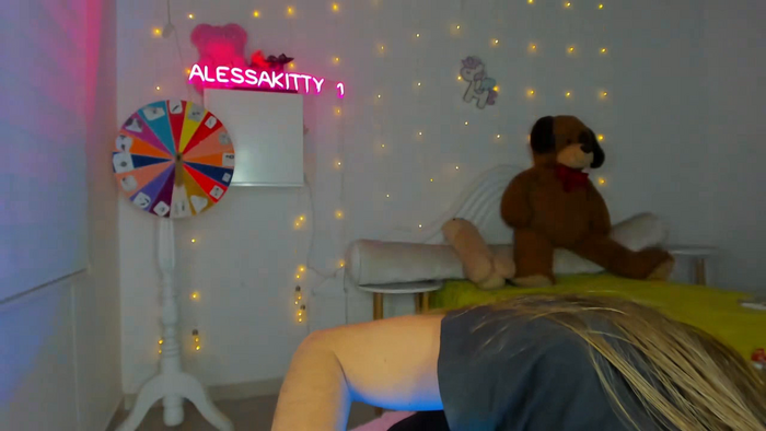 Alessakitty1