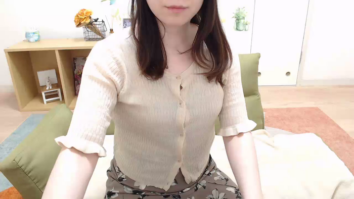 xTSUKIxQ