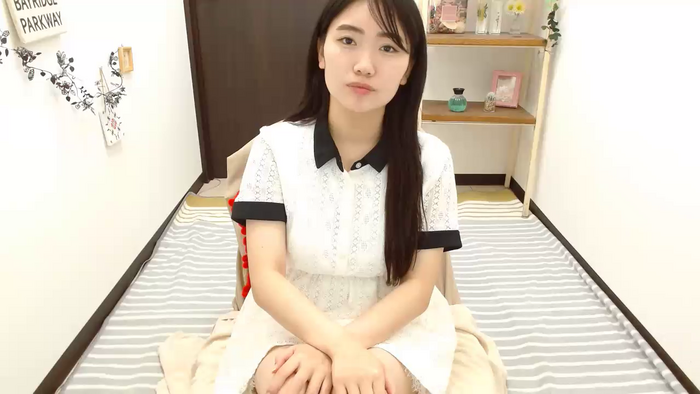 azYUUKAaz