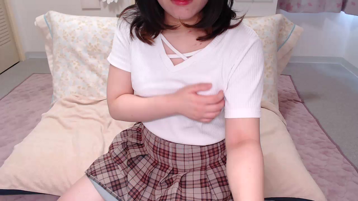 YUUNAssQ