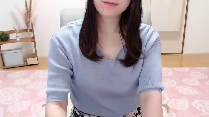 xTSUKIxQ